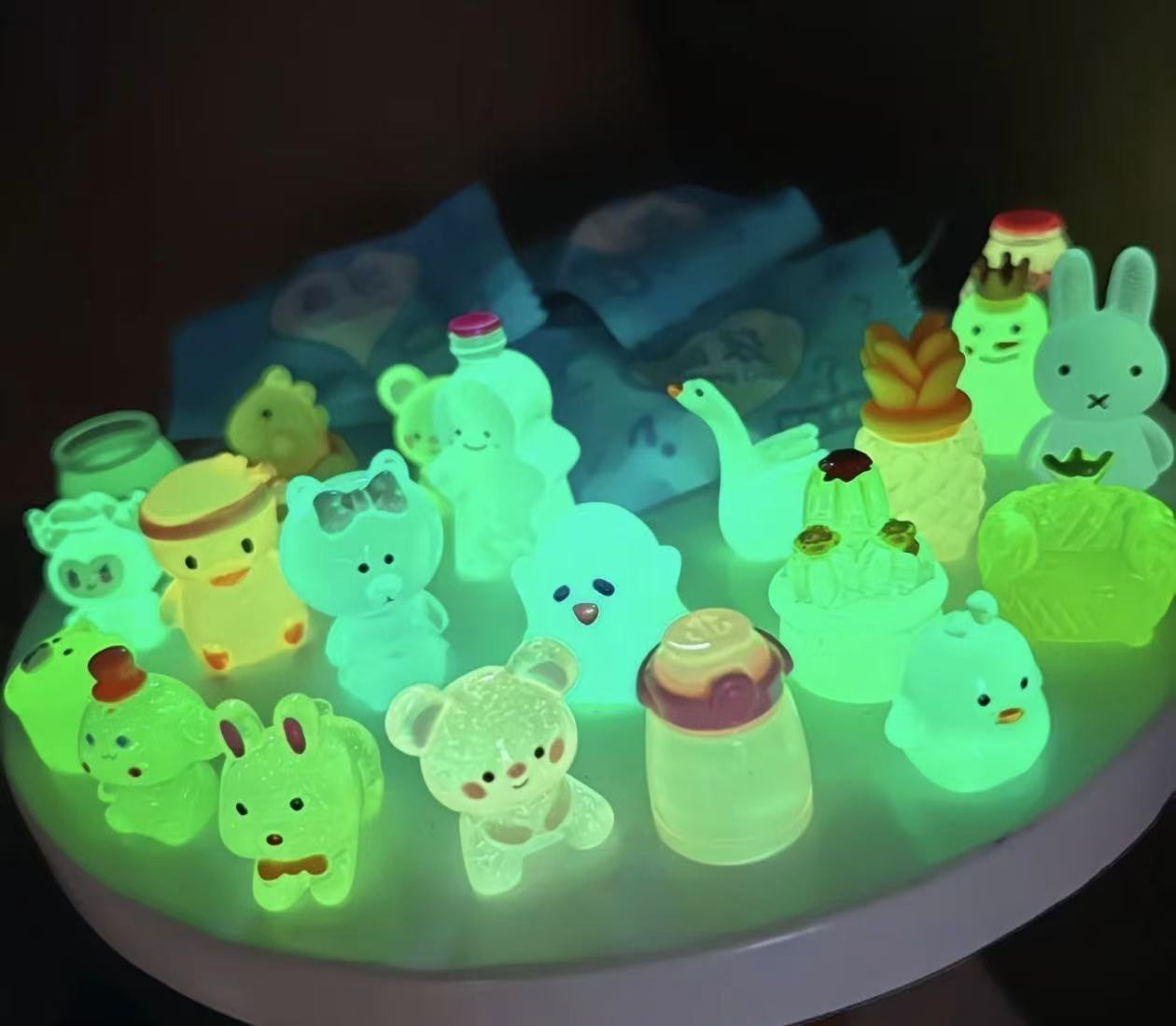 10-30-50pcs Mini Animal Surpri - Kids Toys Under 100 review and price