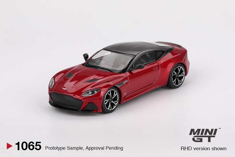 MINIGT 1/64 Aston Martin DBS S - Kids Y Toys review and price